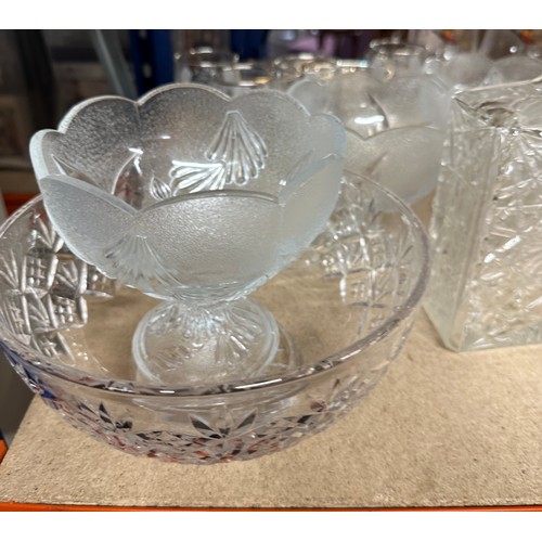 312 - Large selection of vintage and later glassware includes decanters, oil lamp, glasses etc