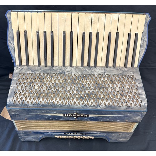 191 - Vintage Hohner accordion Carmen II