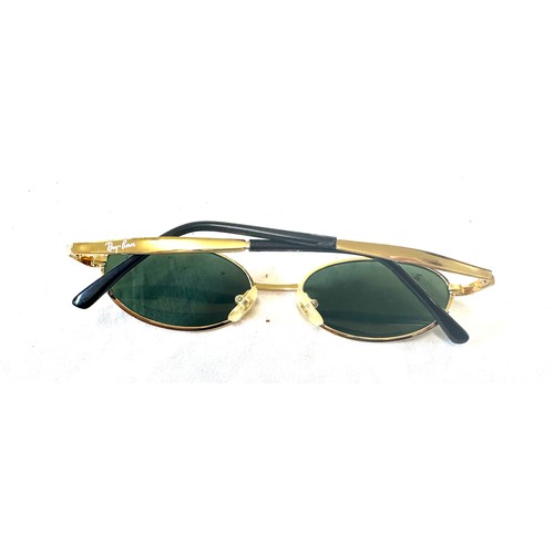 469 - Pair of Authentic cased retro Ray-Ban sun glasses