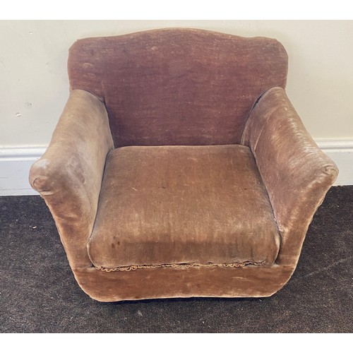 350 - Vintage childs chair