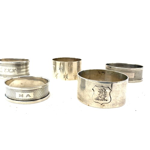 470 - 5 Silver hallmarked napkin rings total weight 88.6 grams