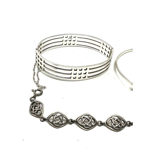 274 - 3 X .925 Celtic Design Bracelets Including Carrick (41g)