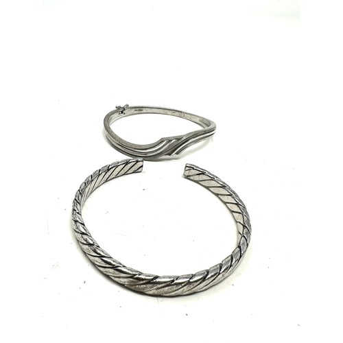 282 - 2 X .925 Minimalist Bangles (70g)