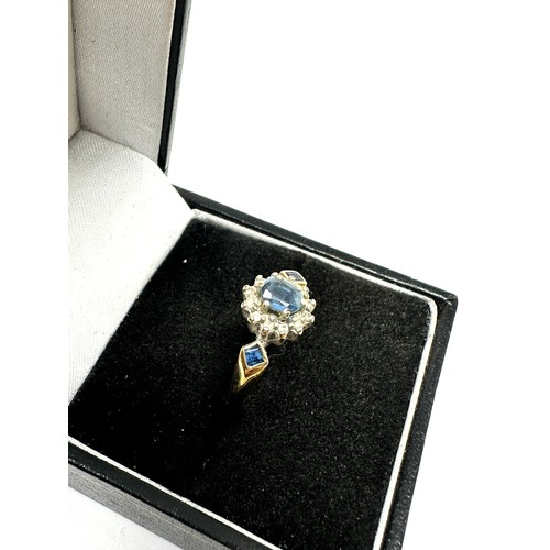 136 - 9ct gold diamond & sapphire dress ring (2g)