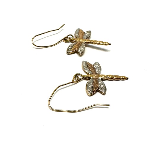 197 - 9ct three colour gold dragonfly drop earrings (0.5g)