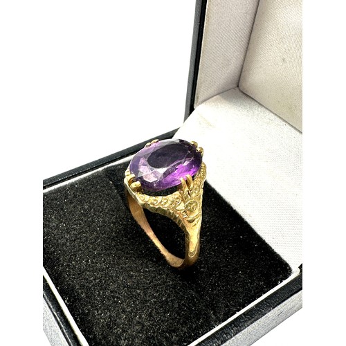 192 - 9ct gold amethyst ring (5.9g)