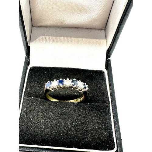 190 - 18ct gold diamond & sapphire ring (2.8g)