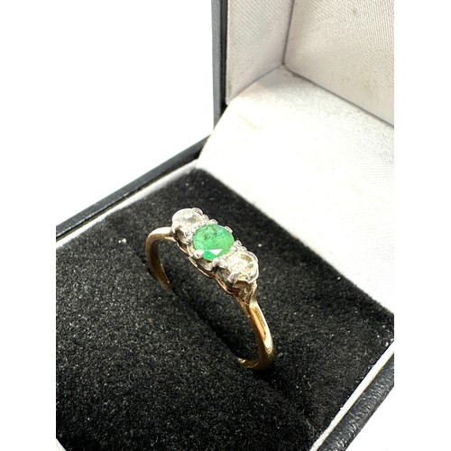 187 - 9ct gold diamond & emerald ring (2g)