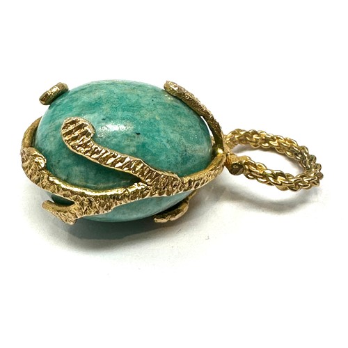 194 - 9ct gold amazonite egg pendant (9.2g)