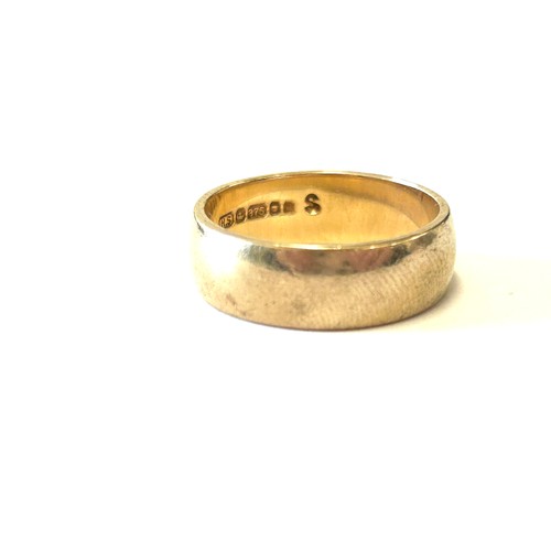 424 - Gents 9ct gold wedding band, makes mark H.S, total weight 6.6grams, ring size S