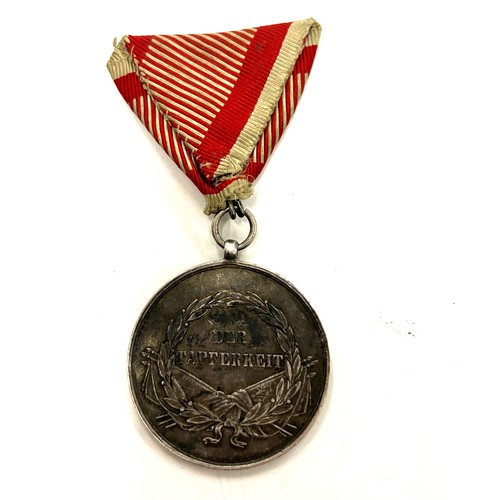 442 - WW1 Austria - Hungary bravery medal full size, original ribbon