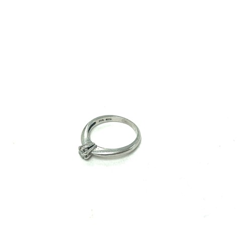 436 - Platinum diamond ring 0.15ct diamond weight 4.8g