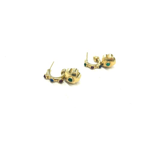 401 - Ladies 22ct gold stone set heart design earrings marked sopanka 22 total weight 10 grams