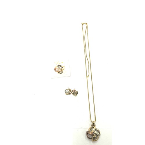 434 - Ladies 9ct gold necklace and earring set with adjustable chain, hallmarked, total weight 9.7grams