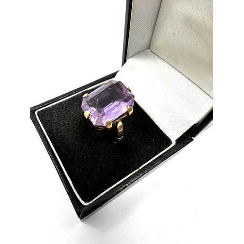 183 - 9ct gold  amethyst cocktail ring (5.6g)