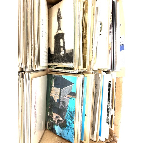 90 - Large selection of vintage postcards