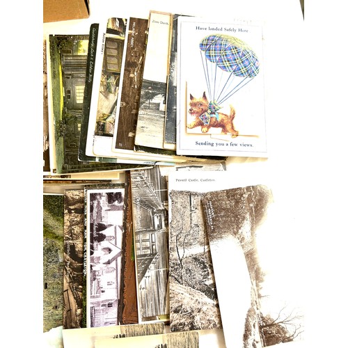 90 - Large selection of vintage postcards