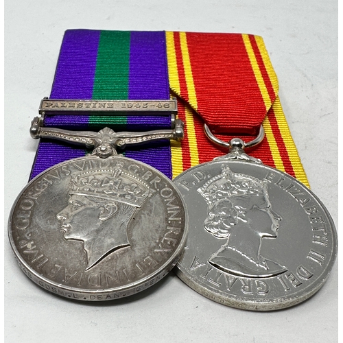 460 - GV.1 -ER.11 mounted medal pair inc G.S.M palestine 1945-48 to 2629148 gdsm .l.dean grenadier guards ... 