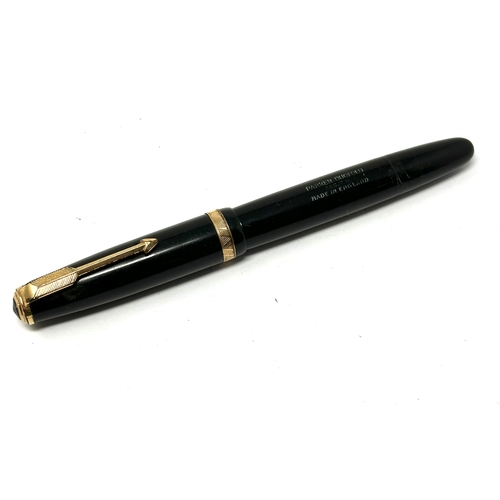 464 - Parker duofold fountain pen 14ct gold nib