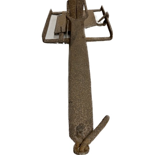 192 - 18th / 19th century country house wrought iron man trap, the overall length of the trap is 68 inches... 