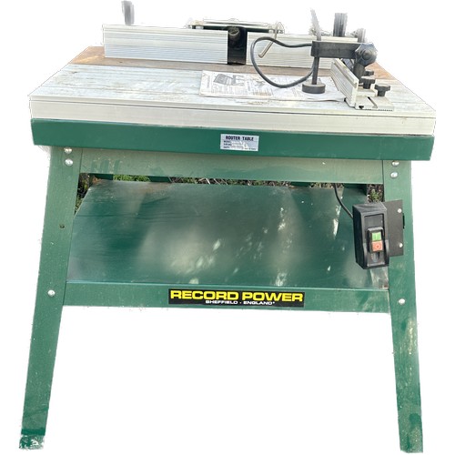 551 - Record power router table, working order