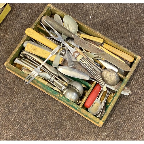 158 - Job lot of assorted cutlery