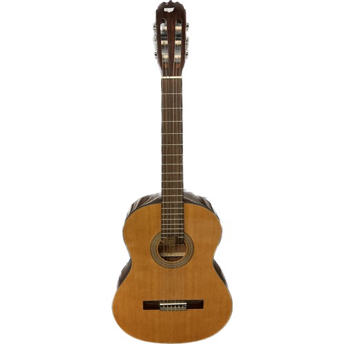 121 - 6 string Fina guitar FAC-603