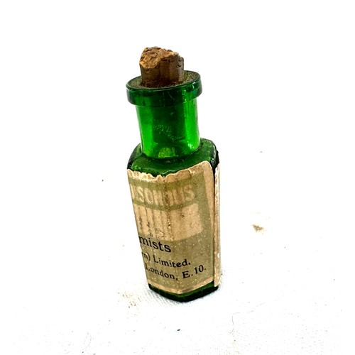 85 - Victorian Boots label bottle