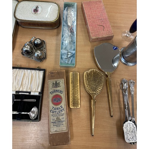 314 - Selection of collectable items includes silver plate, brush sets etc