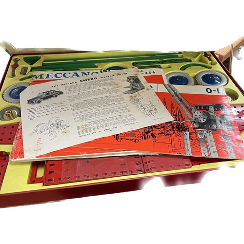 271 - Boxed Meccano number 5 set with paper work