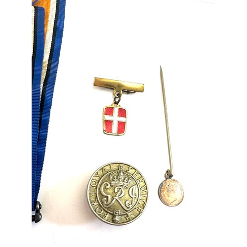 488 - Selection of collectable items includes WW1 medal for P.T.E J.W Sturgess 64053 etc