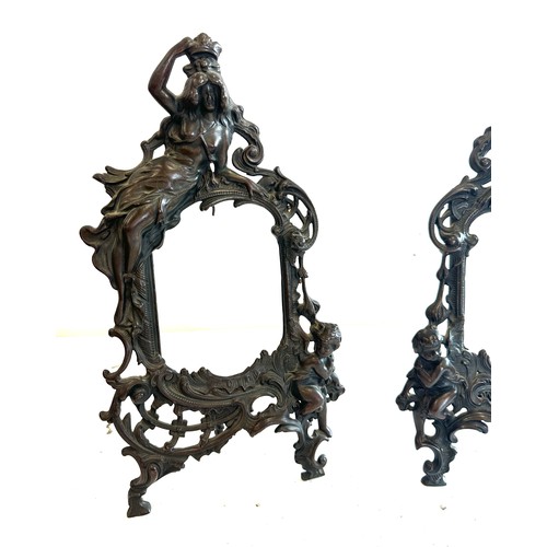 104 - Pair of metal Beatrige no 1007.p photo frames