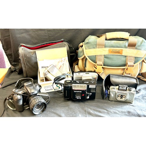 105 - Selection vintage and later cameras to include Fujifilm S5600 camera, Nikon Nuvis, Olympus AFL-T, Ol... 