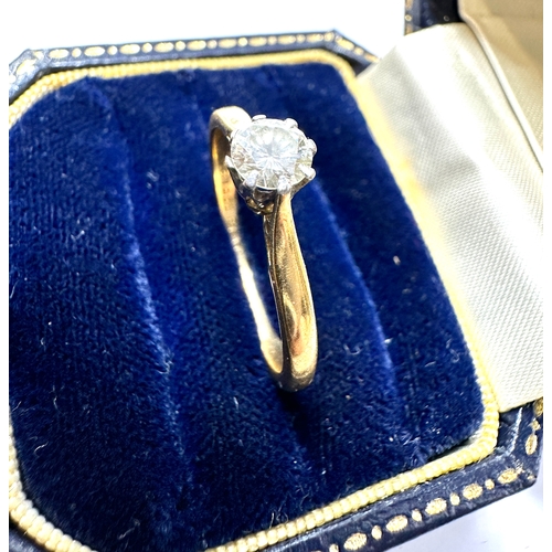 135 - 18ct gold diamond solitaire ring central diamond measures approx 4.5mm dia weight 3.2g