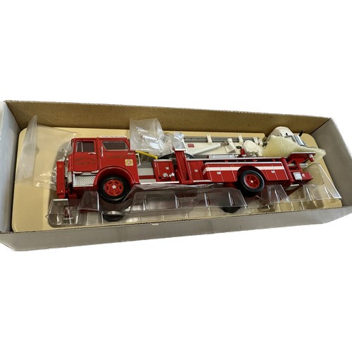 332 - Boxed corgi Fire rescue mack cf tower ladder truck 53801