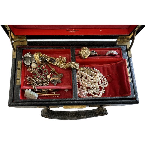 618 - 2 Jewellery boxes of vintage costume jewellery