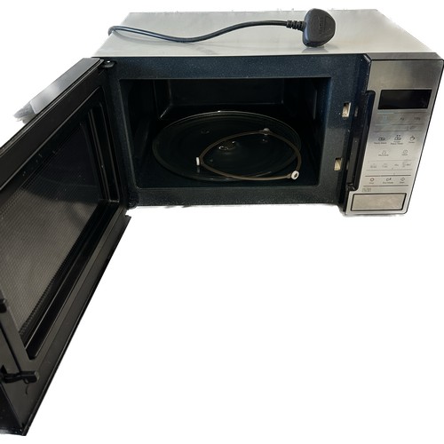 242 - Samsung microwave model ME8IM 230V, working order