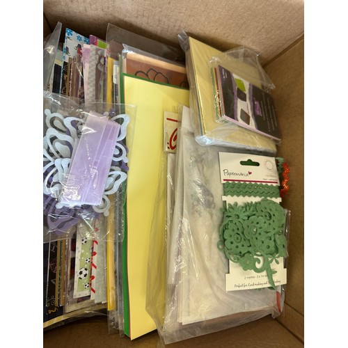 279 - Selection of craft items to include paper mania, accessories etc