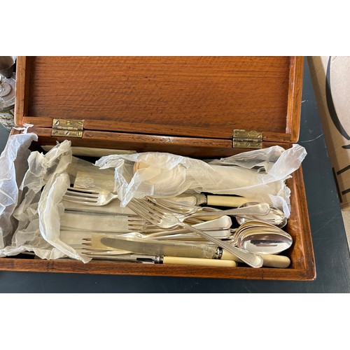 214 - Box of miscellaneous vintage items includes cutlery, trays, pipes etc