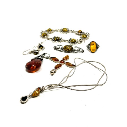 437 - 6 X .925 Amber Set Jewellery (47g)