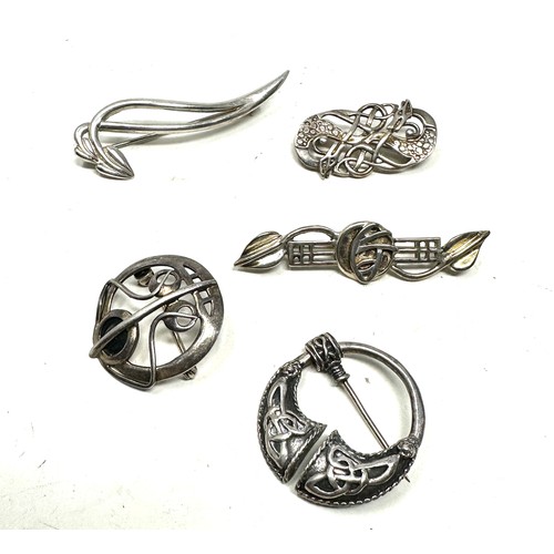 432 - 5 X .925 Celtic/Scottish Design Brooches (27g)