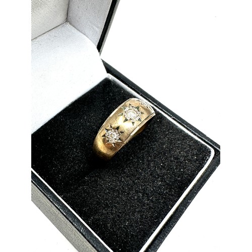 277 - 9ct gold diamond three stone ring (3g)