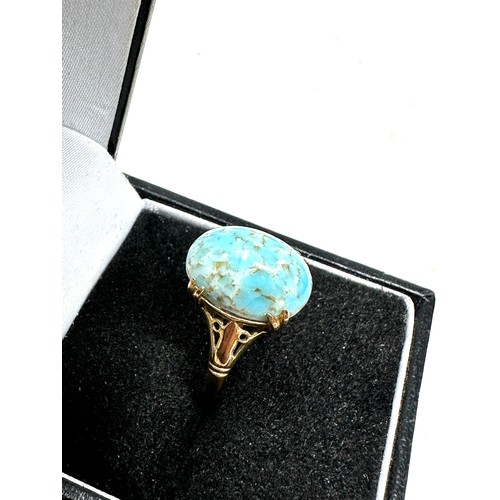 298 - 9ct gold turquoise single stone ring (3.1g)