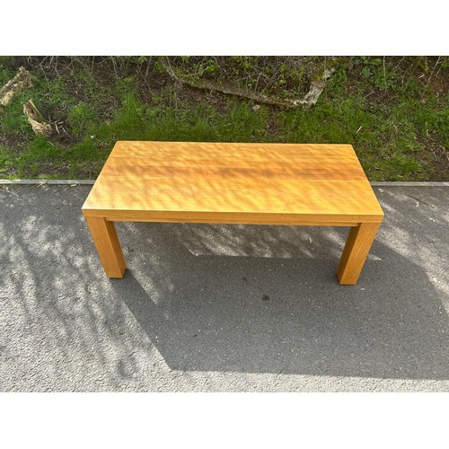 358 - Solid oak coffee table, approximate measurements: Height 17 inches, Length 43.5 inches, Depth 20 inc... 