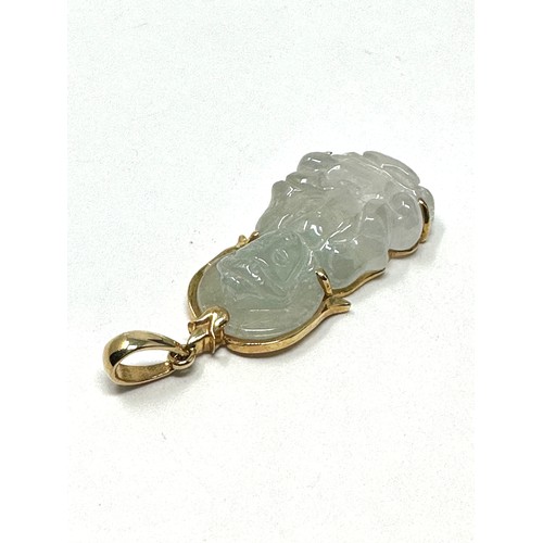 165 - 18ct gold vintage jade buddha pendant (7.1g)