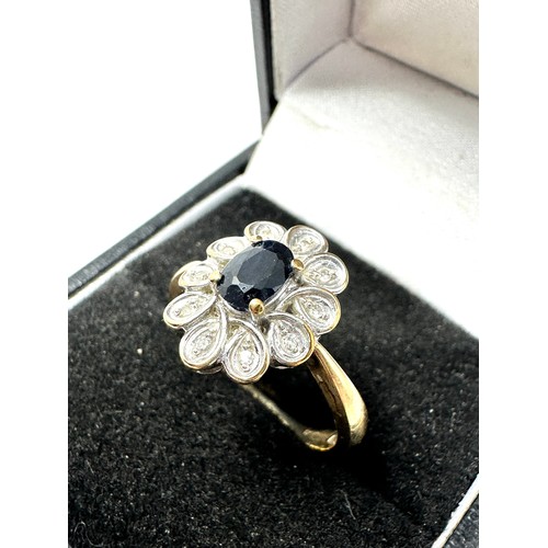 213 - 9ct gold diamond & sapphire halo ring (3.4g)