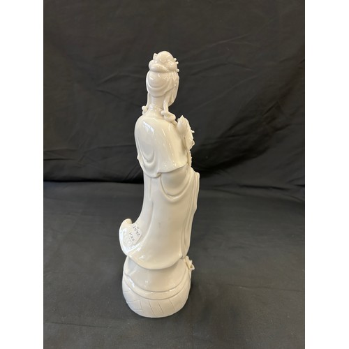 123 - Chinese Guanyin goddess of mercy, approximate height 11.75 inches