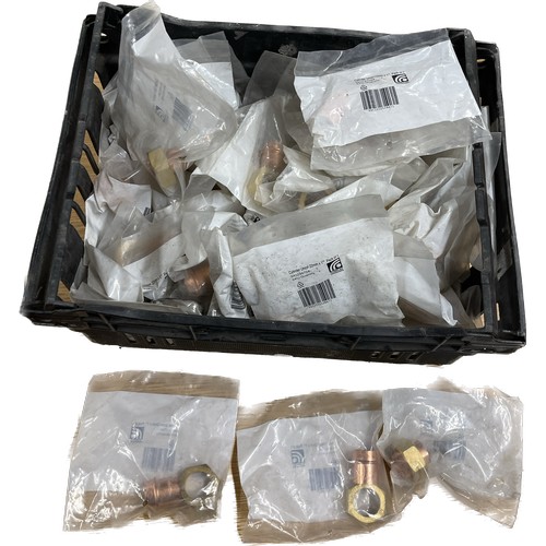 259 - Selection of brand new copper cylinder union 21mm flow flex parts