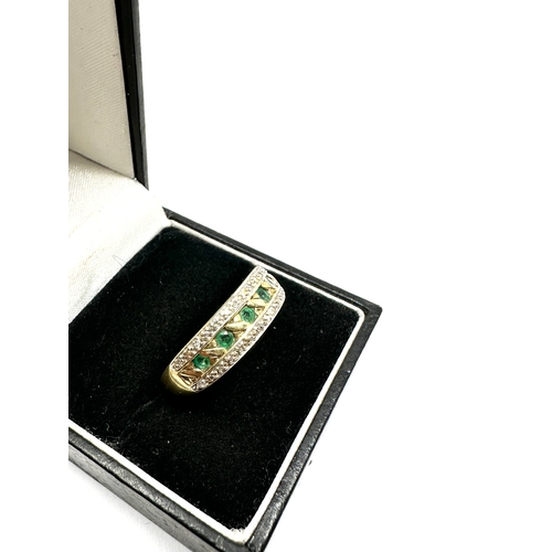 141 - 9ct gold emerald & diamond ring weight 3g