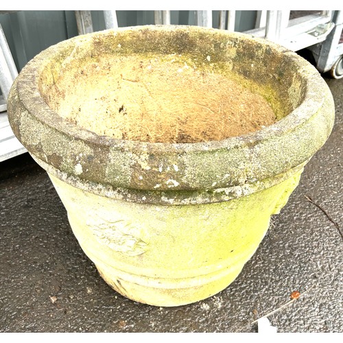 100Y - Large concrete planter 17 inches tall 21 inches wide